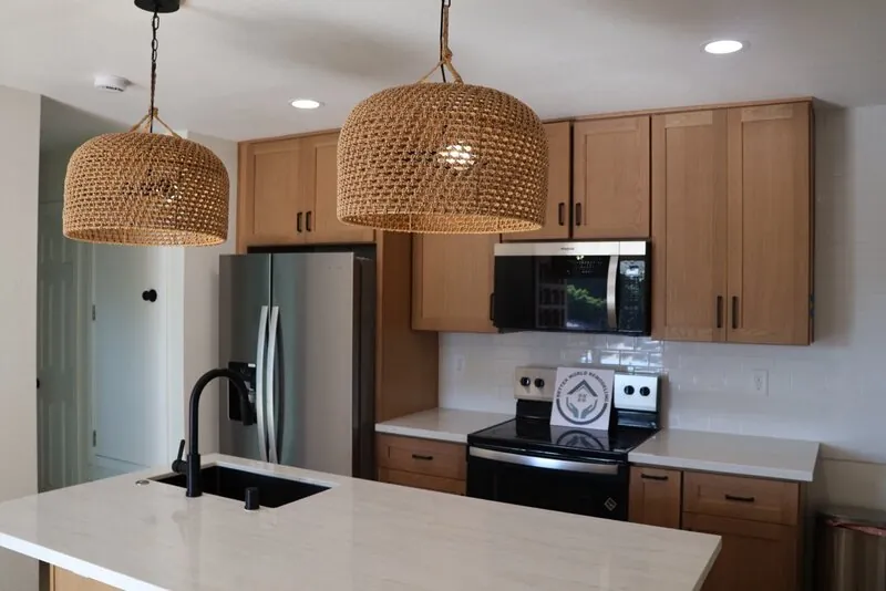 Modern kitchen remodel with granite countertops in Temecula