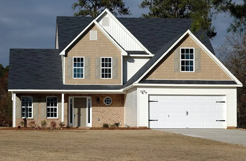 House with new roof and garage
